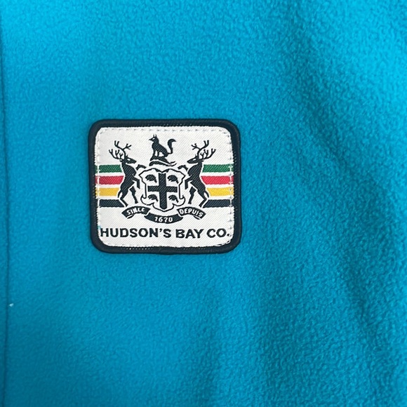 Vancouver 2010 Olympic/Paralympic Vest Hudson Bay - Picture 3 of 6